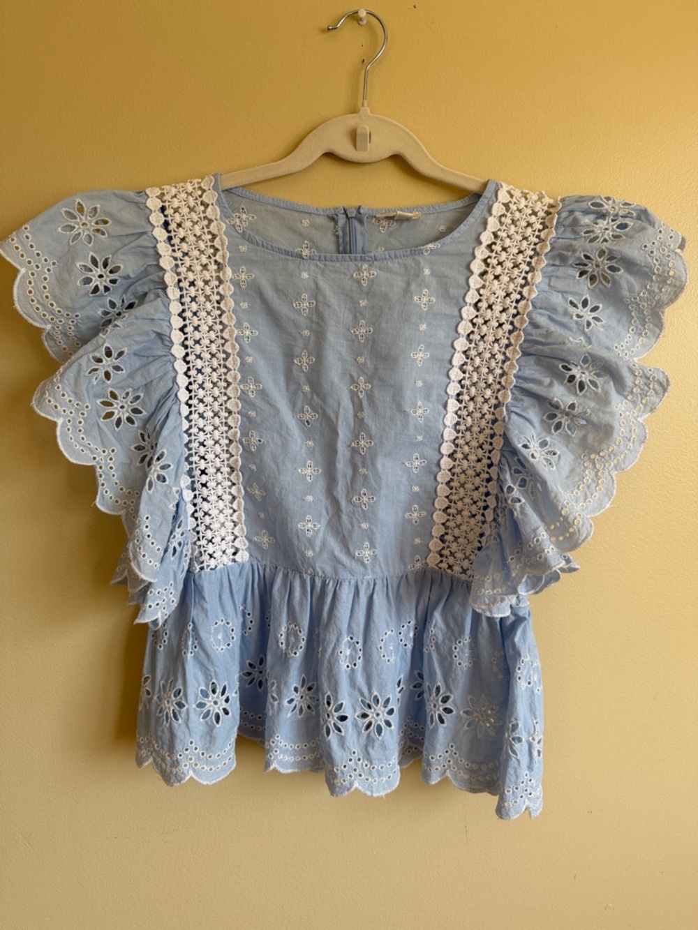 Jennifer & Grace 100% Cotton M Blue Eyelet Embroidered Ruffle Sleeve Peplum Top
